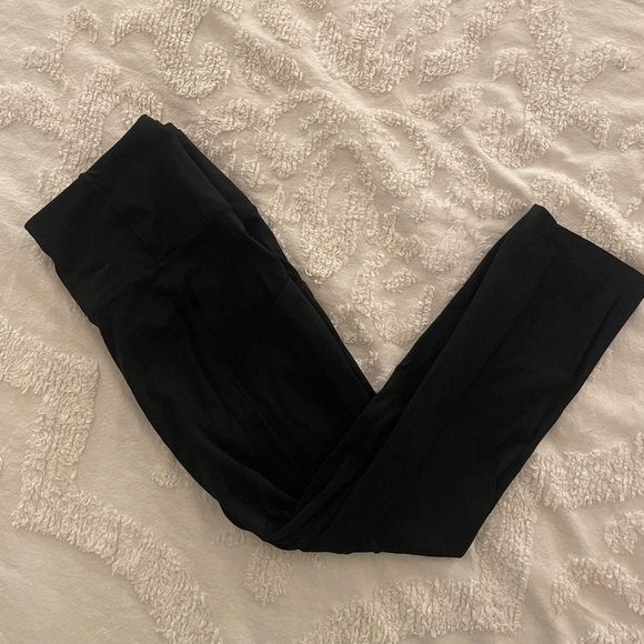 Lululemon Black Fast and Free Crop 19” Leggings - Picture 3 of 9